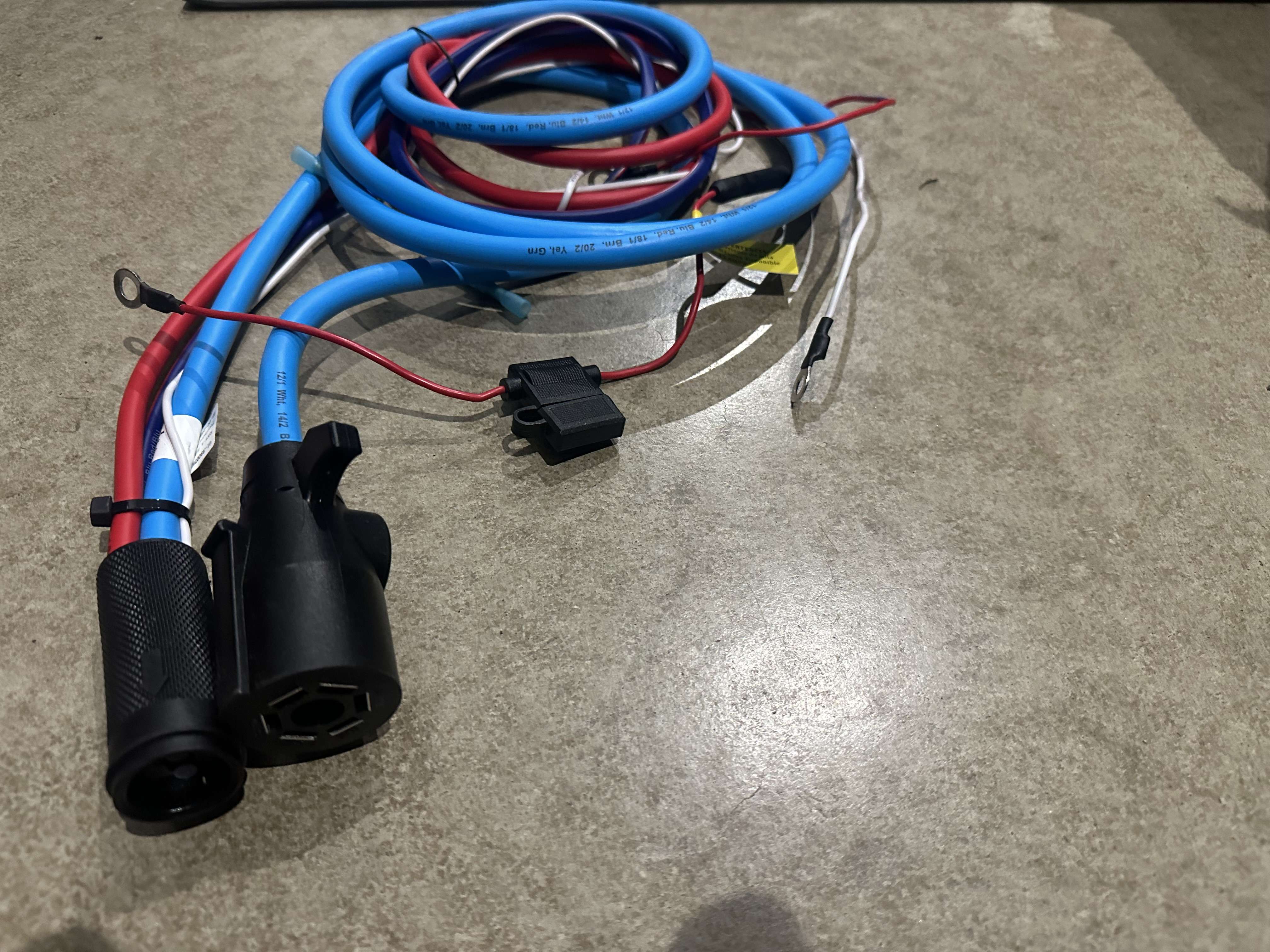 PJ Harness, Front LX/D7 Plug w/ Magnet - Indiana Trailer Sales