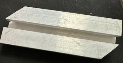 Aluma Leg/ Bolt Bracket
