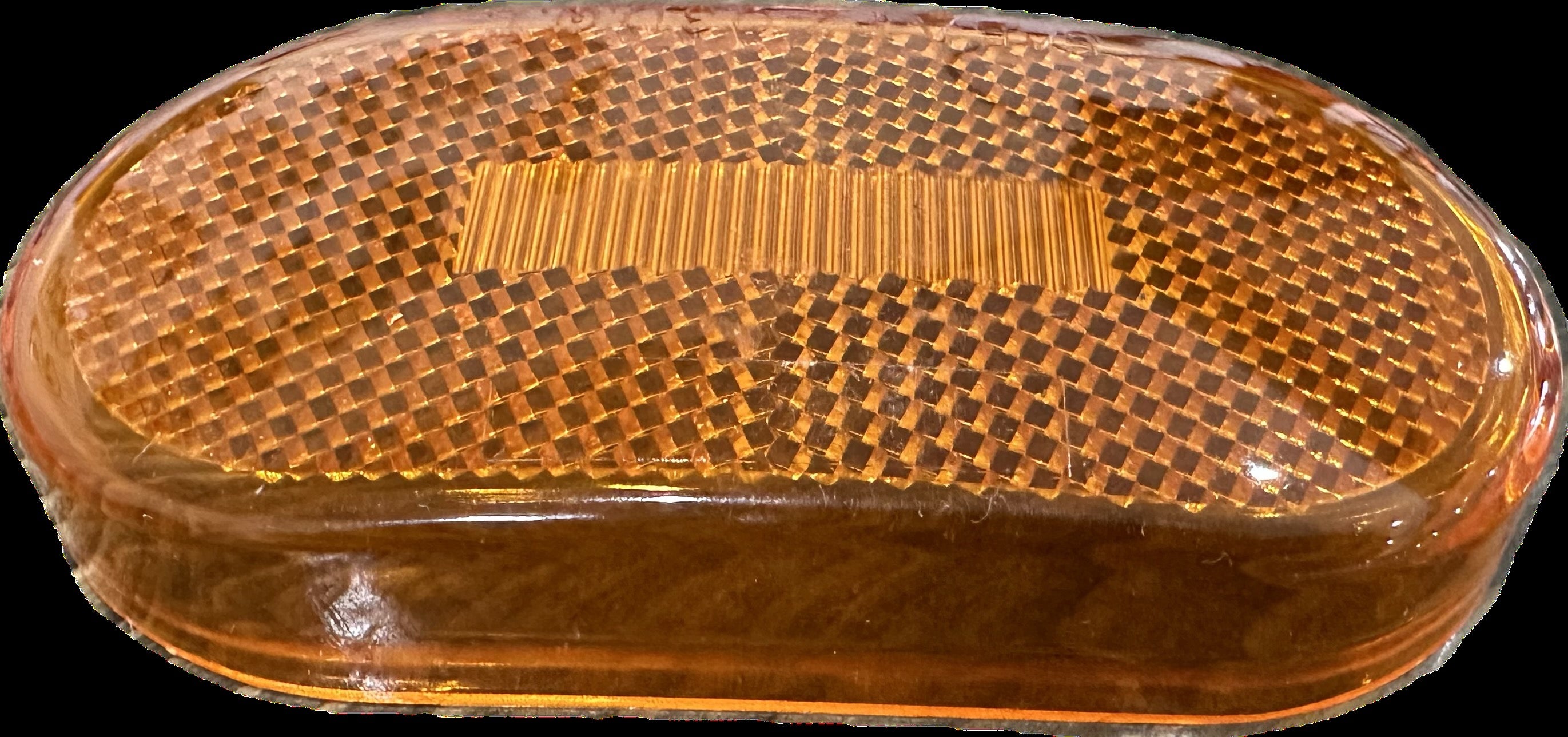 LED C/M 4 Oval 6D Amber Lens for electrical and lighting applications, showing the amber lens and oval shape of the LED light.