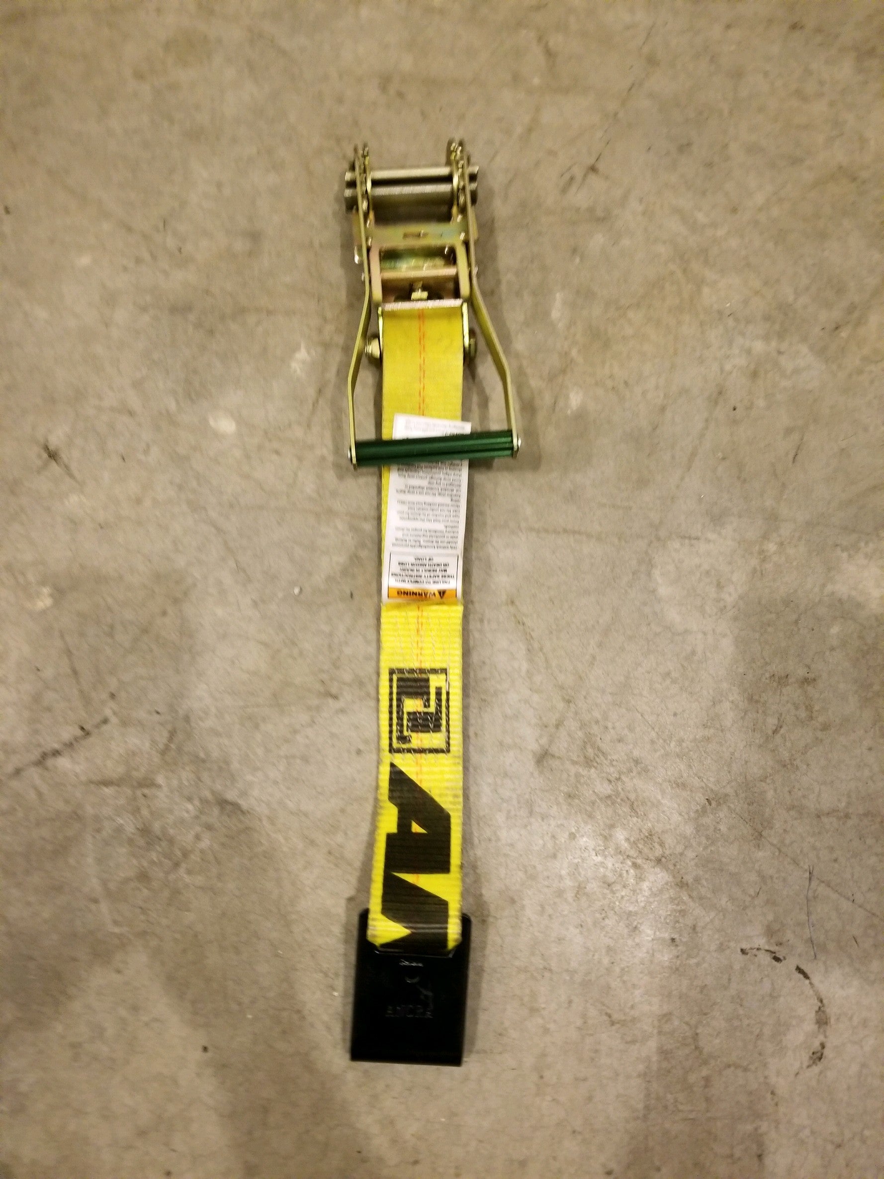 Tex Trail 2x16 inch cargo strap with ratchet and flat hook, ideal for secure load control and transportation.