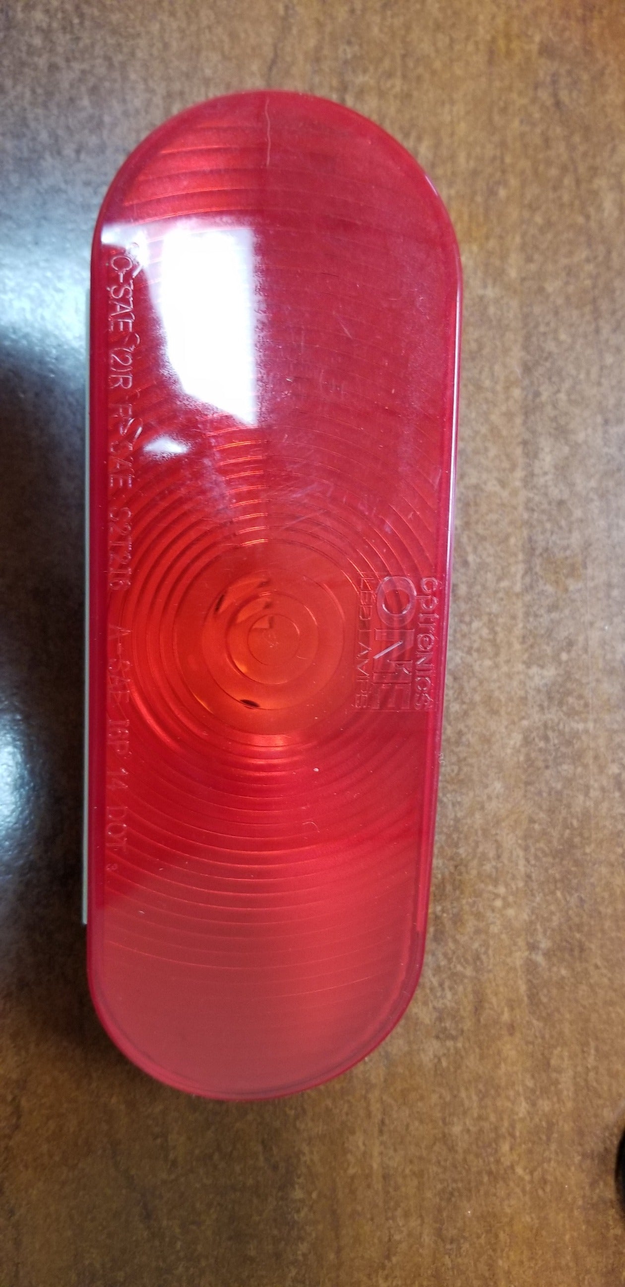 Red LED STT 6 Oval One Diode light from Tex Trail, electrical and lighting product, showing the oval-shaped diode component.