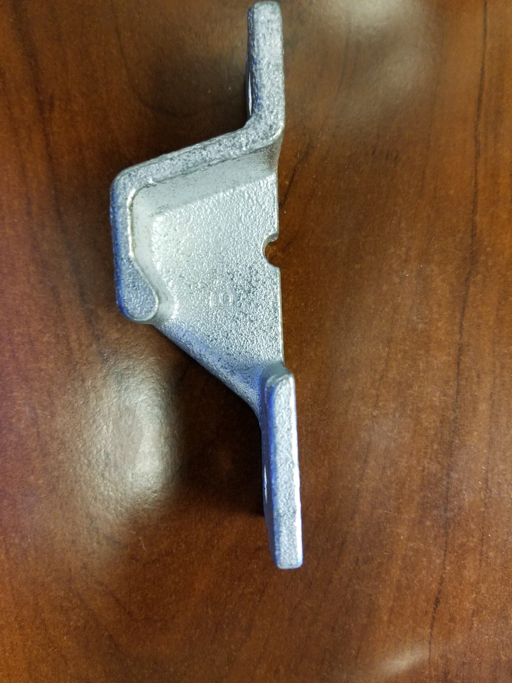 Tex Trail Lock Cam Bottom Keeper Zinc for ramps, gates, and doors, showing the durable zinc finish and secure locking mechanism.
