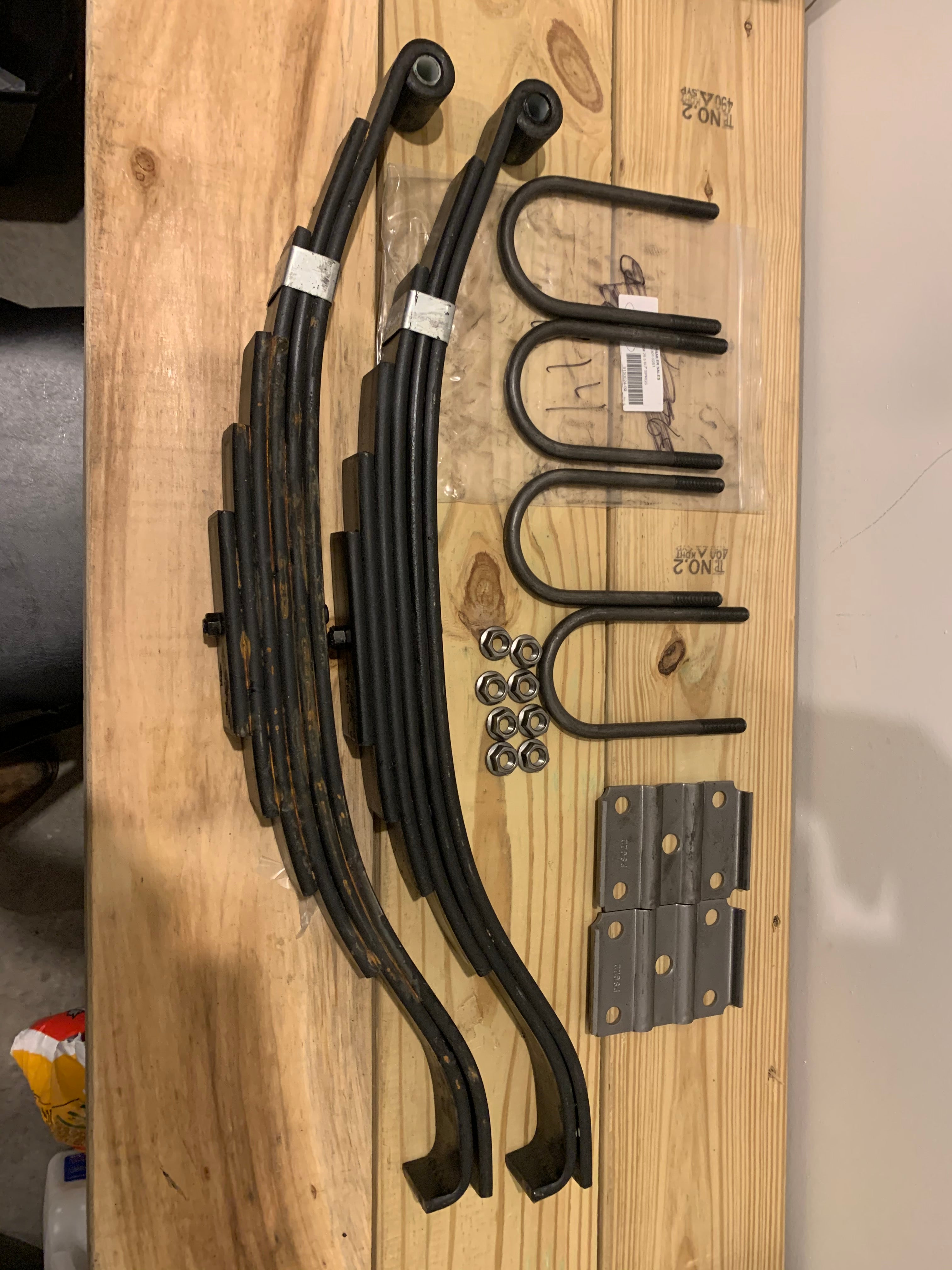 Two Tex Trail suspension springs, 29.5 inch, 4000# capacity, for off-road vehicles, shown in the image.