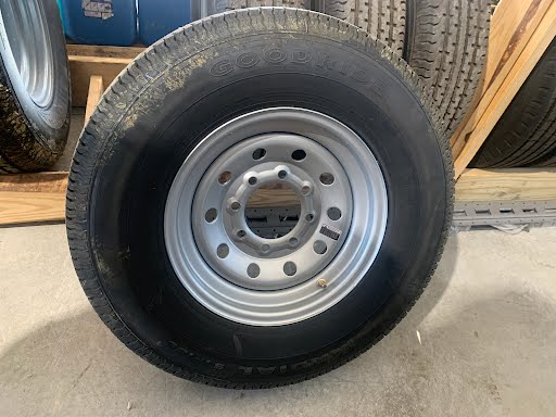 Tex Trail ST23580RLRE-166SM865-HD 16x6 wheels and tires for off-road vehicles, featuring durable design and rugged construction.